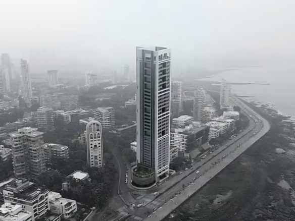Naman Xana at Worli Seaface in Mumbai